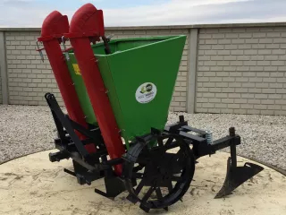 Burgonya ültető 2 soros, japán kistraktorokhoz, lengyel (6)