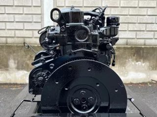 Dízelmotor Iseki E383 - 105815 (1)
