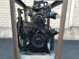Dízelmotor Iseki E3AF1 alkatrésznek (1)