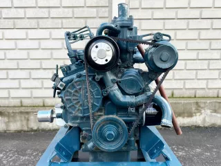 Dízelmotor Kubota V1505-E- 065437 (3)