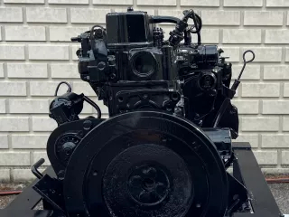Dízelmotor Mitsubishi L3C - 30486 (1)