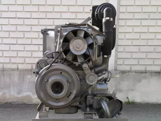 Dízelmotor Yanmar 2HE66R - 007651 (1)