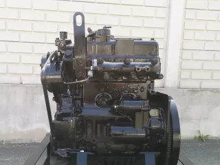 Dízelmotor Yanmar 3TN82-RAC -05251 (2)