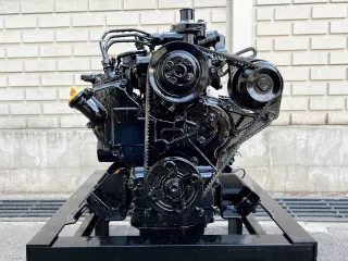 Dízelmotor Yanmar 3TNA72-U4C - F0611 (1)