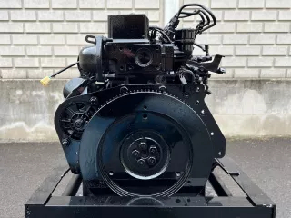 Dízelmotor Yanmar 3TNE74-N2C - N04219 (1)
