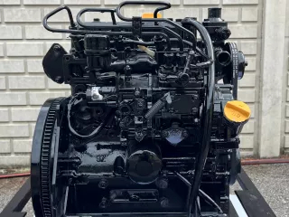 Dízelmotor Yanmar 3TNE74-N2C - N07696 (0)