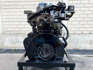 Dízelmotor Yanmar 4TNV98-ZSRC1 - B6968 (1)