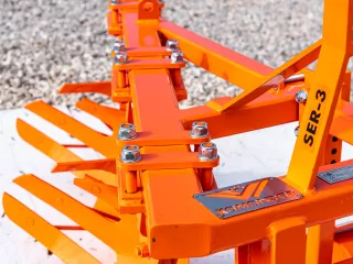 Eke 3 fejes, 19-30LE japán kistraktorokhoz, réselt, nyírócsapos, Komondor SER-3 (14)