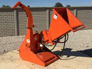 Faaprító (hidro-mechanikus működtetésű), saját hidraulikával, Komondor FA-H (4)