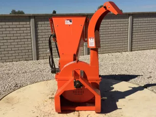 Faaprító (hidro-mechanikus működtetésű), saját hidraulikával, Komondor FA-H (7)