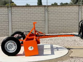 Földgyalu, simító kistraktorhoz, Komondor SF-170 (5)