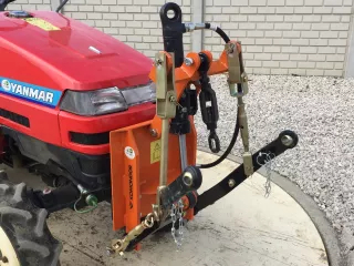 Fronthidraulika, japán kistraktorhoz, Komondor SFH (5)