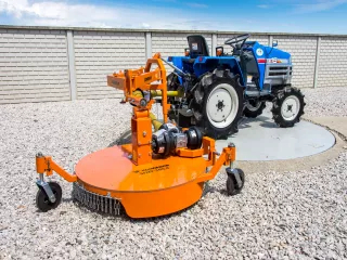 Fűnyíró 100 cm-es, japán kistraktorokhoz, kihajtható, Komondor SFNY-100K (4)