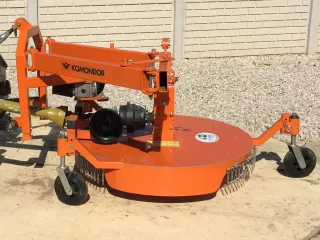 Fűnyíró 100 cm-es, japán kistraktorokhoz, kihajtható, Komondor SFNY-100K (8)