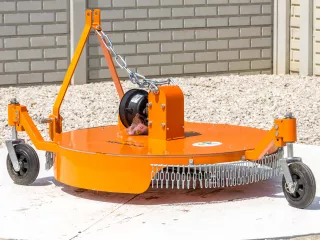 Fűnyíró 100 cm-es, japán kistraktorokhoz, Komondor SFNY-100.4 (4)