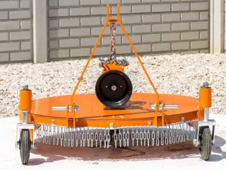 Fűnyíró 100 cm-es, japán kistraktorokhoz, Komondor SFNY-100.4 (7)