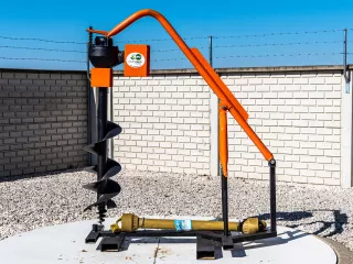 Gödörfúró, kardántengellyel, japán kistraktorokhoz (3)