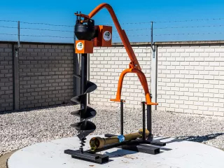 Gödörfúró, kardántengellyel, japán kistraktorokhoz (4)