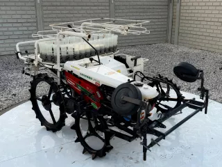 Hagyma ültető Yanmar PN2 - 100318, használt (0)