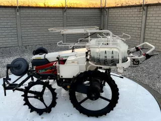 Hagyma ültető Yanmar PN2 - 100318, használt (6)