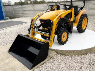 Homlokrakodó Force 325 típusú kistraktorokhoz, Komondor (2)