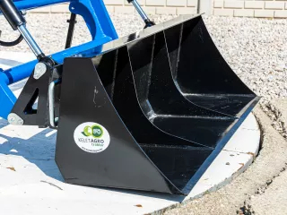 Homlokrakodó Iseki TG23 típusú japán kistraktorokhoz, Komondor PHR-TG23 (8)