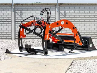 Homlokrakodó Kubota A-15 típusú japán kistraktorokhoz, Komondor PHR-A-15 (2)