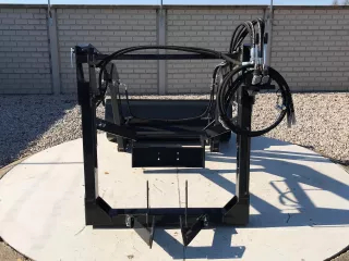 Homlokrakodó Kubota B1241 típusú japán kistraktorokhoz, Komondor MHR-B1241 (3)