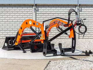 Homlokrakodó Kubota GB200 típusú japán kistraktorokhoz, Komondor PHR-GB200 (4)