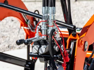 Homlokrakodó Kubota GB200 típusú japán kistraktorokhoz, Komondor PHR-GB200 (8)