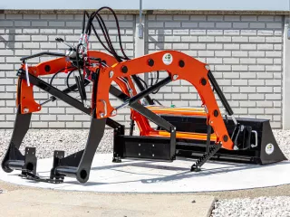 Homlokrakodó Kubota GL23 típusú japán kistraktorokhoz, Komondor PHR-GL23 (2)