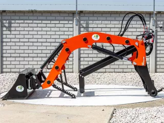 Homlokrakodó Kubota GL23 típusú japán kistraktorokhoz, Komondor PHR-GL23 (5)