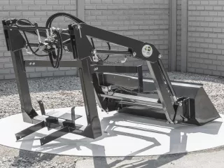 Homlokrakodó Kubota X-20 típusú kistraktorokhoz, Komondor MHR-X20 (2)