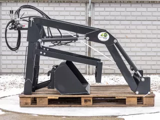 Homlokrakodó Mitsubishi MT200 típusú kistraktorokhoz, Komondor MHR-100MT200 (1)