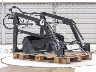 Homlokrakodó Mitsubishi MT200 típusú kistraktorokhoz, Komondor MHR-MT200 (0)