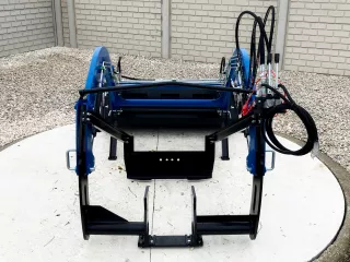 homlokrakodó Solis 26 típusú kistraktorokhoz (3)