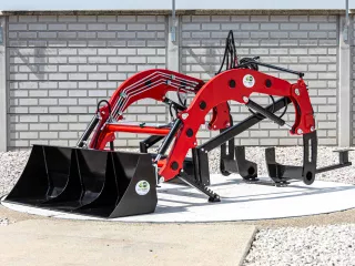 Homlokrakodó Yanmar AF-16 típusú japán kistraktorokhoz, Komondor PHR-AF-16 (6)