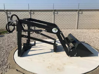 Homlokrakodó Yanmar AF-30 típusú japán kistraktorokhoz, Komondor MHR-AF30 (2)