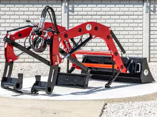 Homlokrakodó Yanmar F-200 típusú japán kistraktorokhoz, Komondor PHR-F-200 (2)