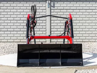 Homlokrakodó Yanmar F-200 típusú japán kistraktorokhoz, Komondor PHR-F-200 (7)