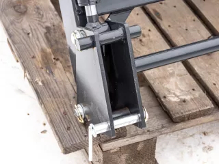 Homlokrakodó Yanmar F18D típusú kistraktorokhoz, Komondor MHR-F18D (11)