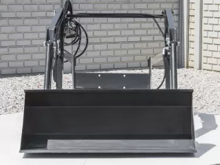 Homlokrakodó Yanmar F24, F24D, FX24, FX24D típusú kistraktorokhoz, Komondor MHR-F24 (7)