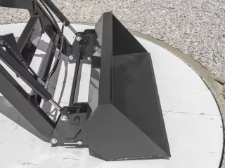 Homlokrakodó Yanmar F24, F24D, FX24, FX24D típusú kistraktorokhoz, Komondor MHR-F24 (8)