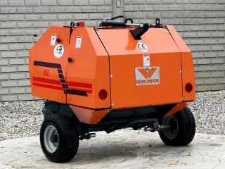 Körbálázó japán kistraktorokhoz, 50x70cm, hálós kötözésű, Komondor RKB-850N (0)