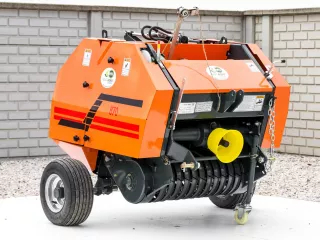 Körbálázó japán kistraktorokhoz, 60x70cm, Komondor RKB-870 (0)