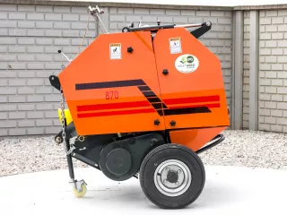 Körbálázó japán kistraktorokhoz, 60x70cm, Komondor RKB-870 (3)