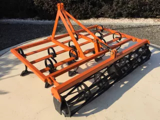 Kultivátor 160 cm-es szántóföldi, rögtörővel, japán kistraktorokhoz, Komondor SKU-160 (2)