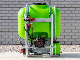 Permetező (Függesztett, 200 l-es, Axiál), Komondor FAP-200 (3)