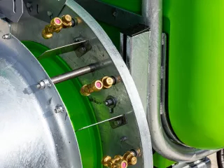 Permetező (Függesztett, 200 l-es, Axiál), Komondor FAP-200 (17)