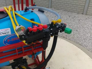 Permetező (Függesztett, 200 literes, univerzális kerettel) (10)